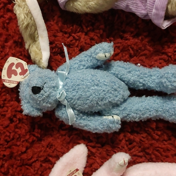 Three Collectible Beanie Babies, Movable Limbs - Picture 3 of 5